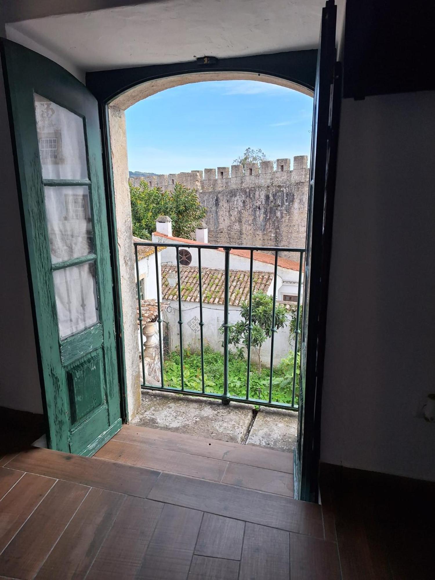Lovin Book Guesthouse Óbidos Exteriér fotografie